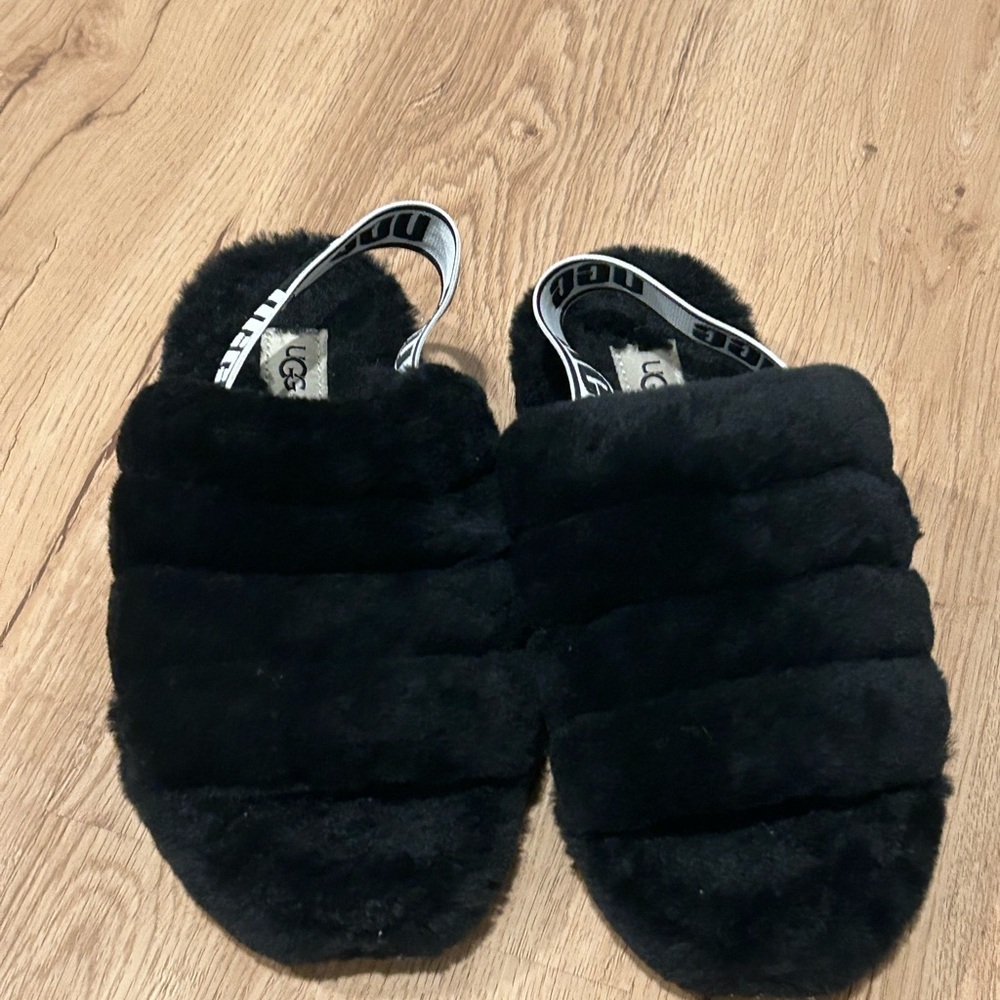 Ugg Women's  Fluff  Yeah Slide Slippers Genuine  Shearling